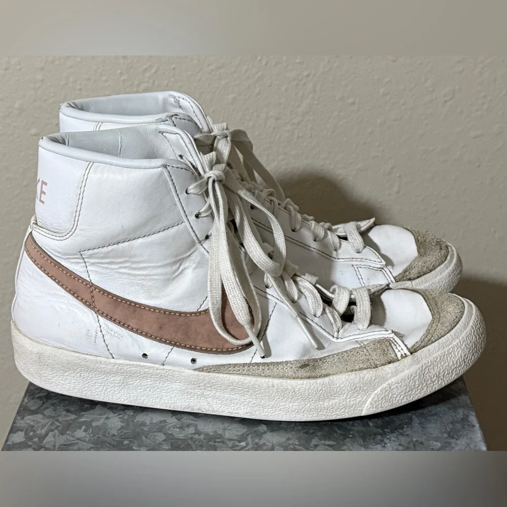 Nike Women’s Blazer High-Top Basketball Shoes Sneakers, Size 8.5